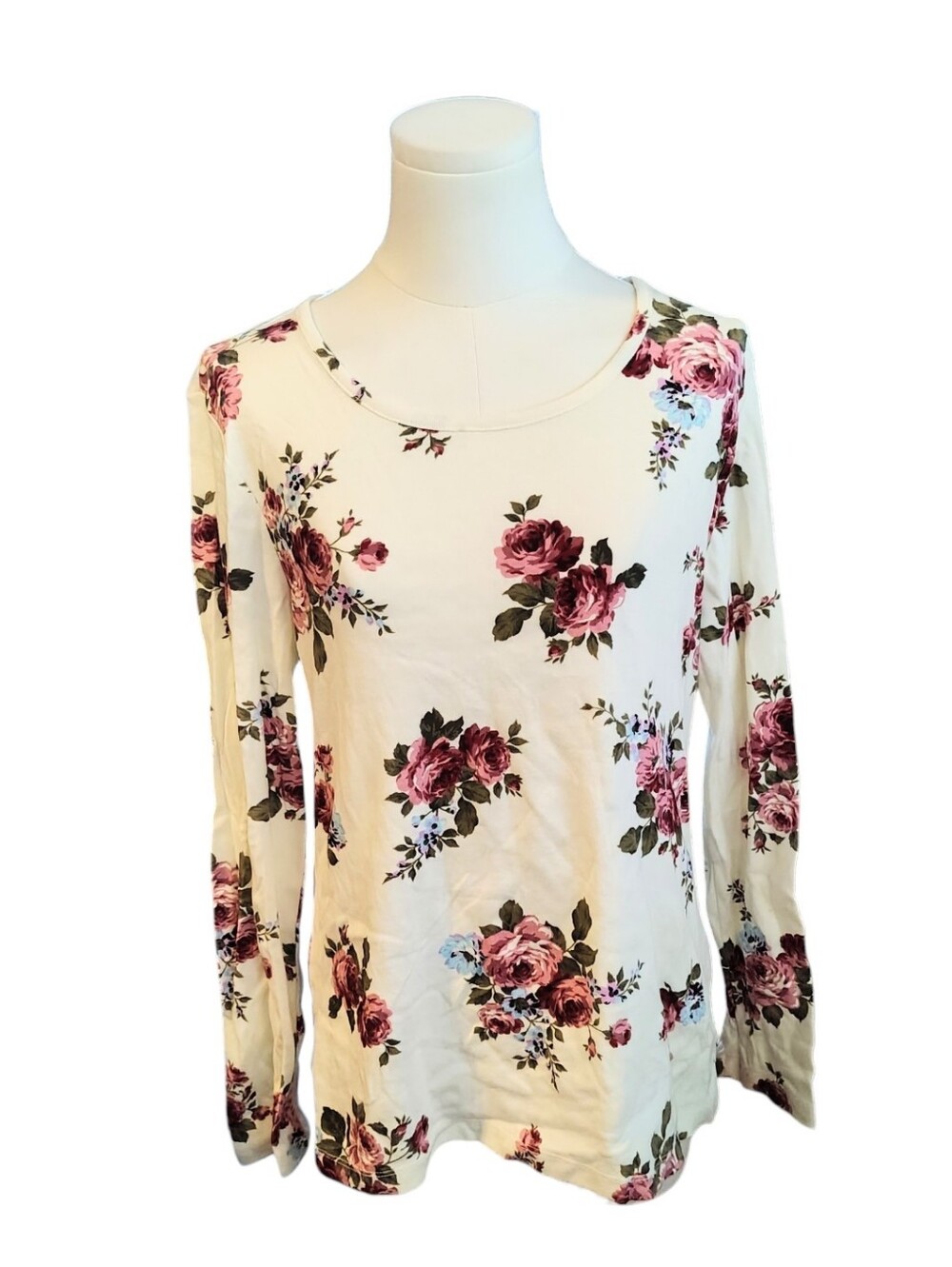 Time and Tru 100% Cotton Cream and Pink Floral Rose Long Sleeve Tee Size Medium